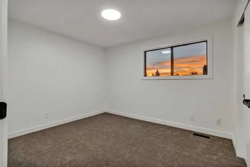 2720 Rundleson Road NE, #112