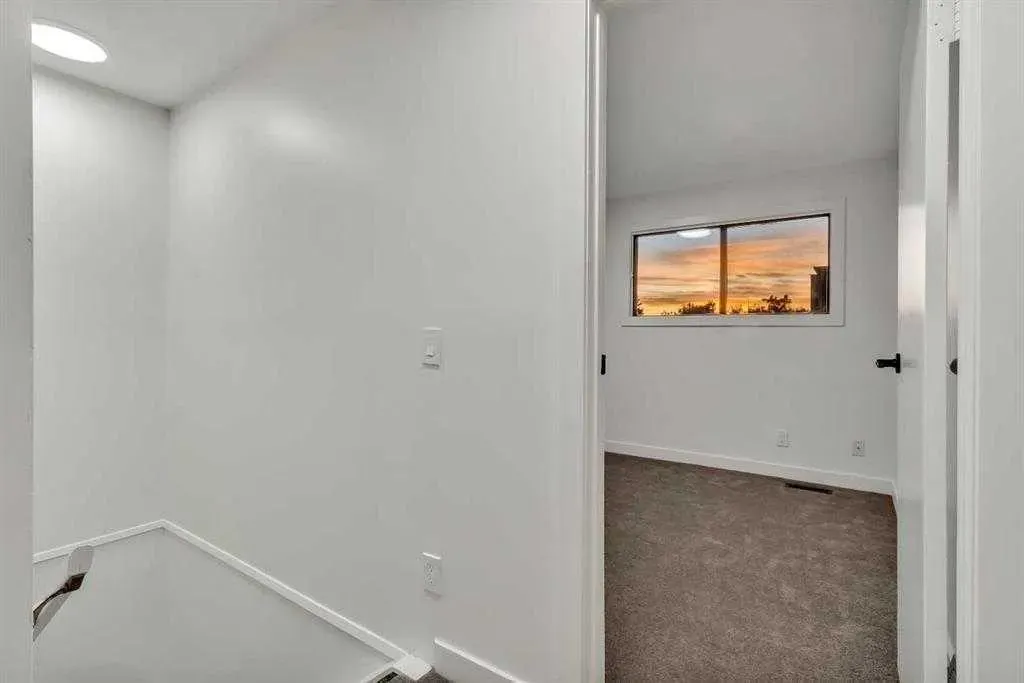 2720 Rundleson Road NE, #112