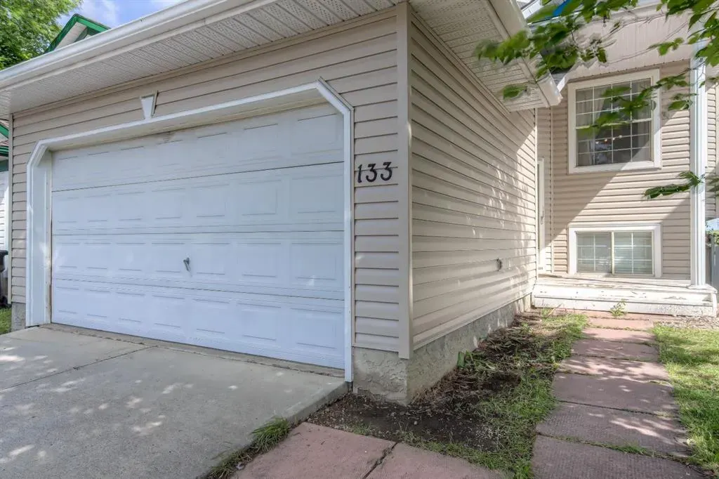 133 Hidden Spring Circle NW