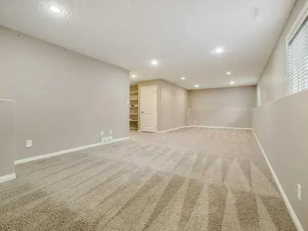 191 Riverstone Boulevard W