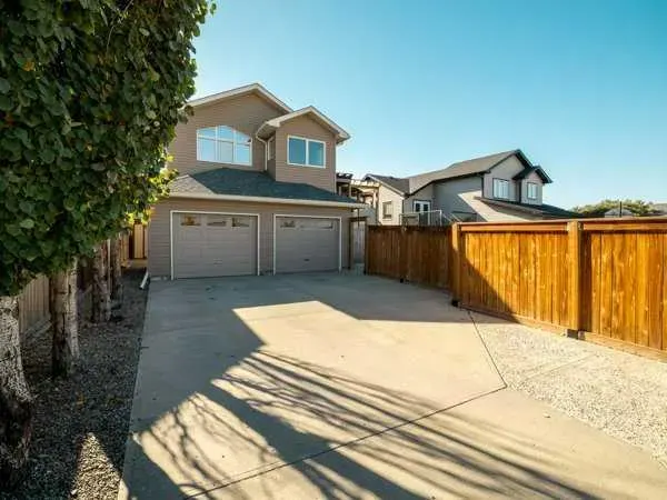 191 Riverstone Boulevard W