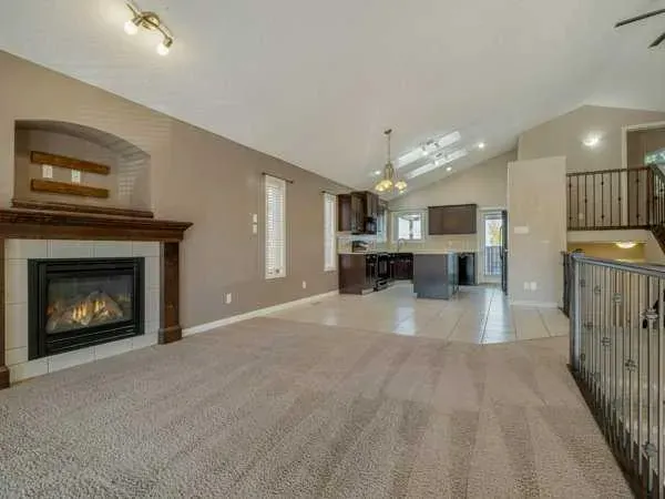 191 Riverstone Boulevard W