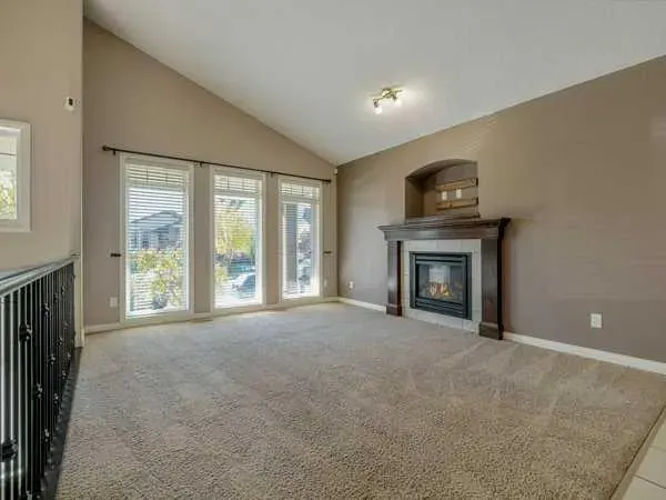 191 Riverstone Boulevard W