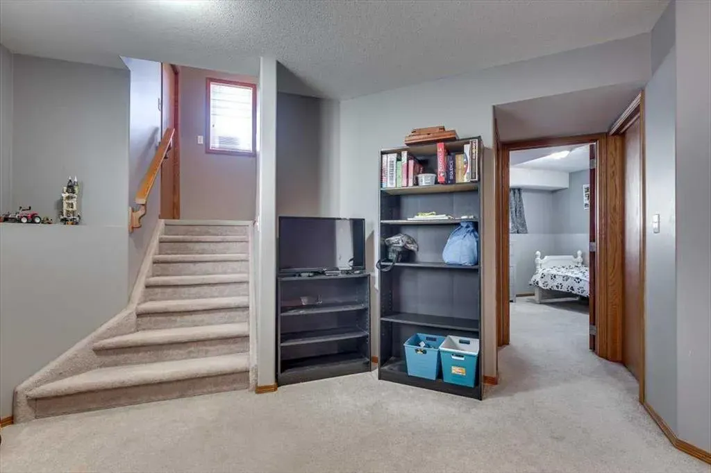 174 Kerr Close