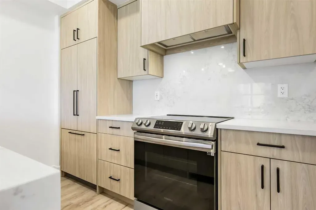 370 Dieppe Drive SW, #313