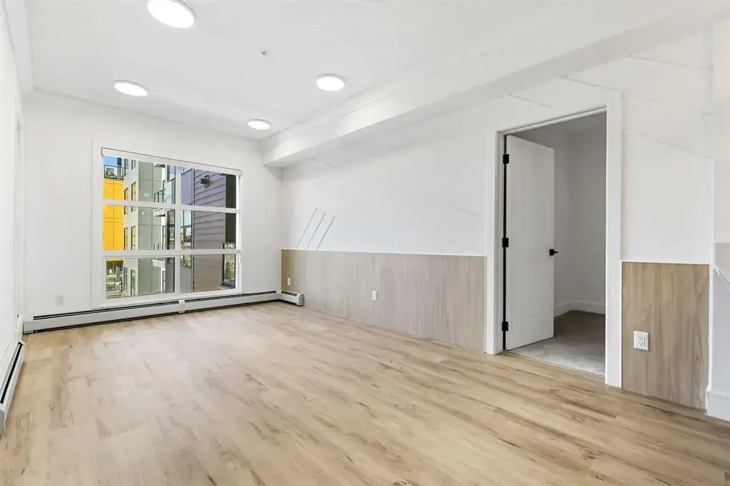 370 Dieppe Drive SW, #313