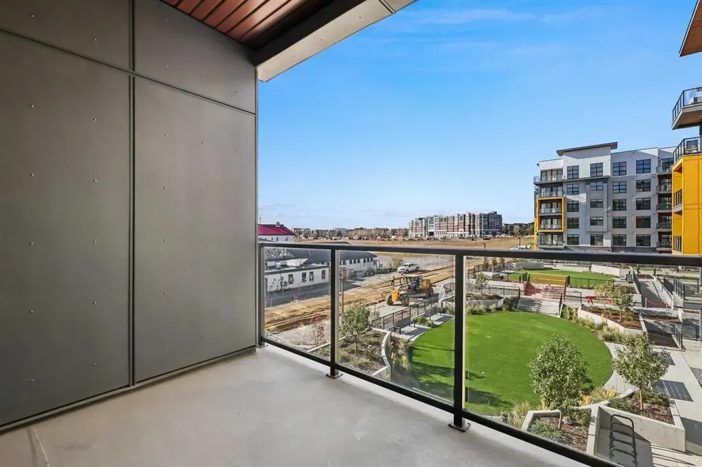 370 Dieppe Drive SW, #313