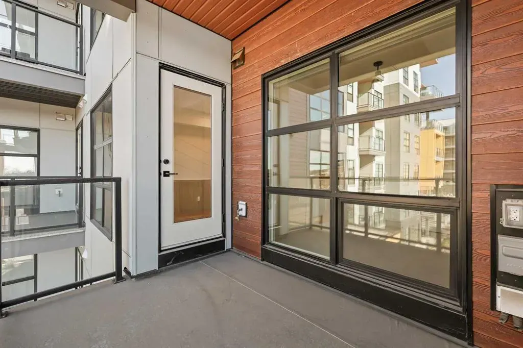 370 Dieppe Drive SW, #313