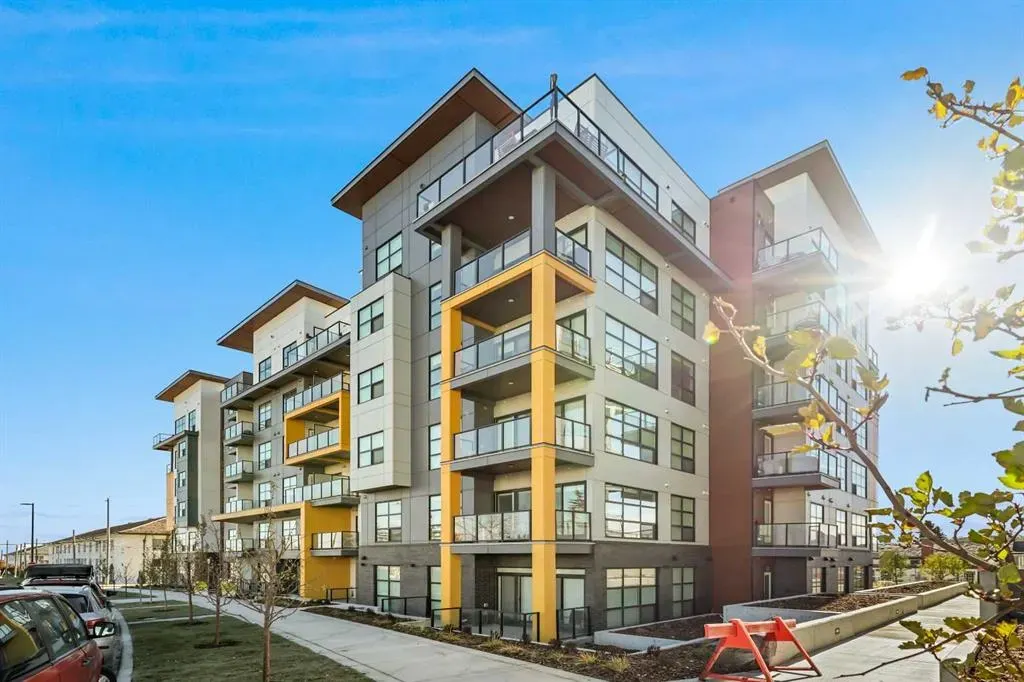 370 Dieppe Drive SW, #313