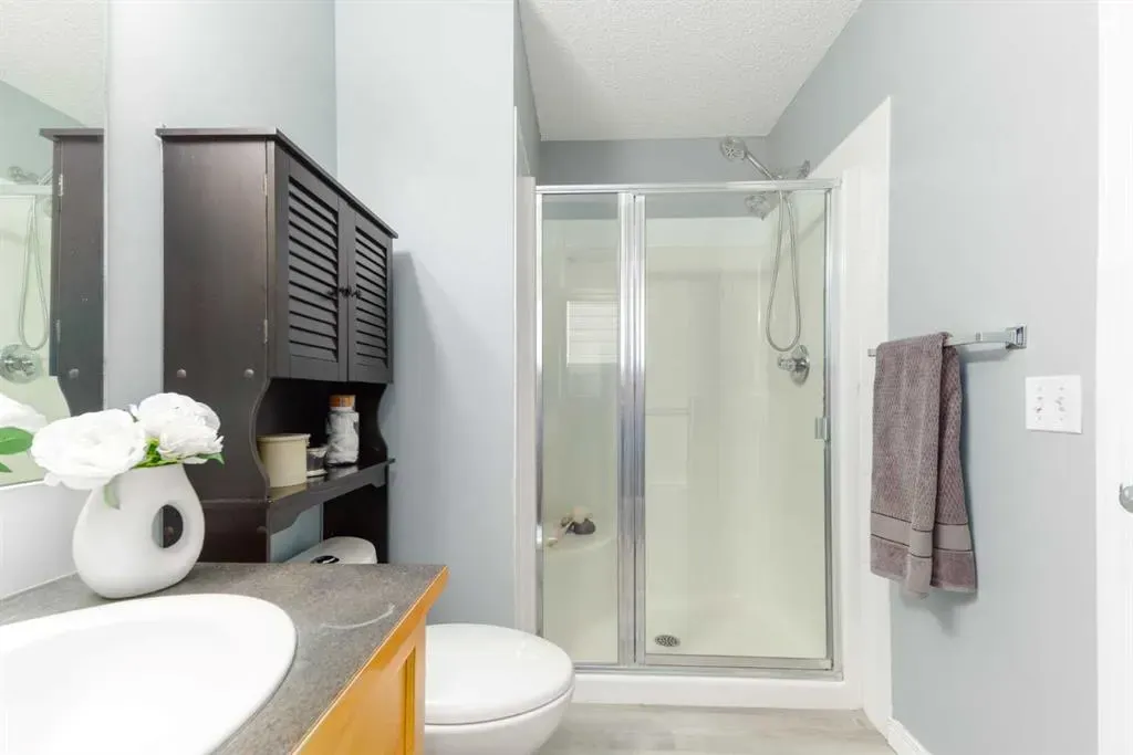 126 Everhollow Heights SW