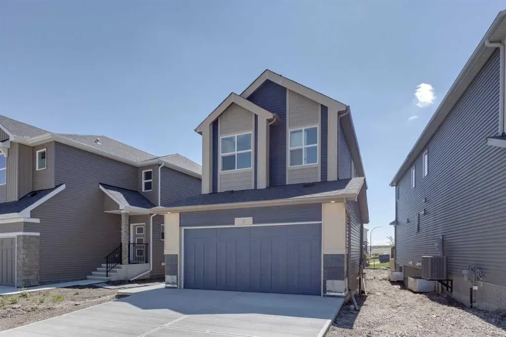 11 Lewiston View NE