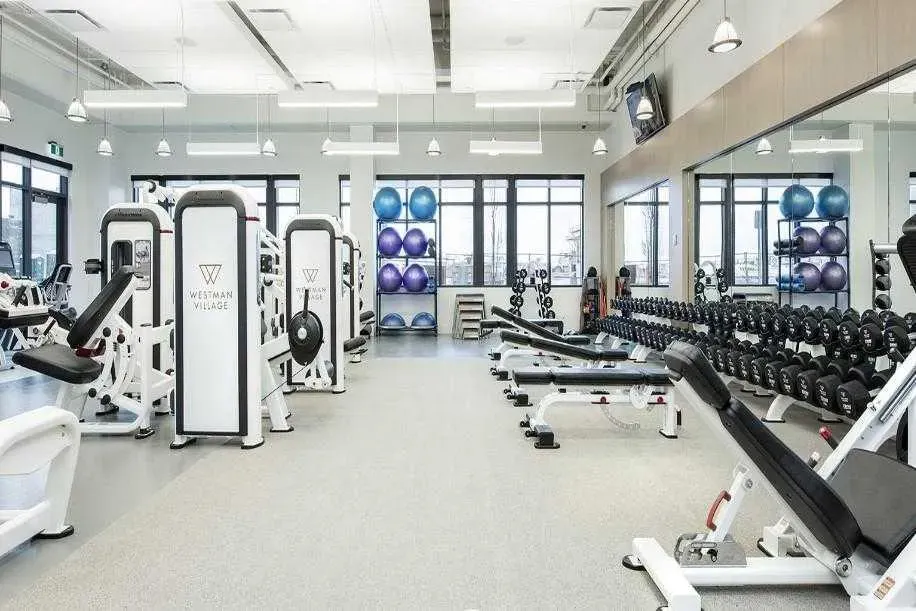 122 Mahogany Centre SE, #202