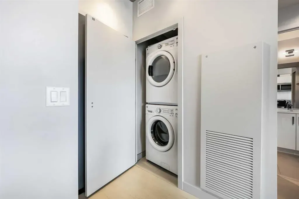1010 6 Street SW, #705