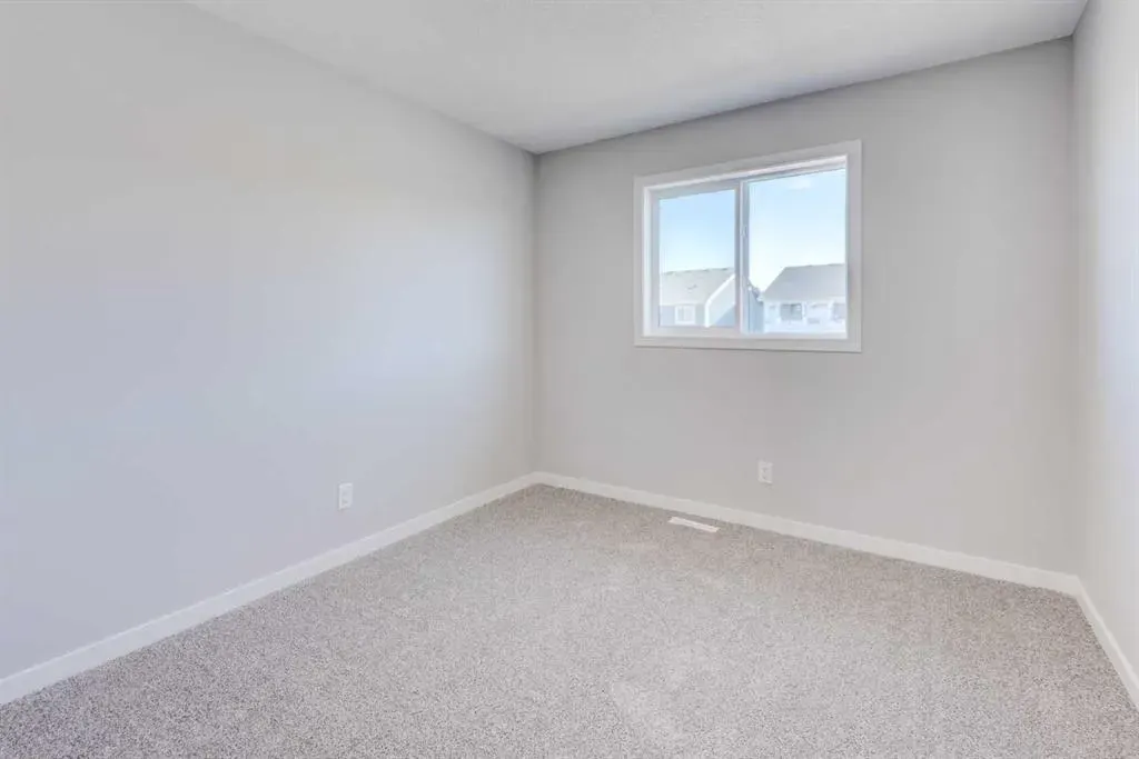 104 Mercado Road SE