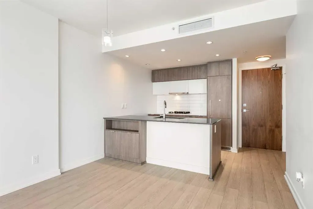 128 2 Street SW, #503