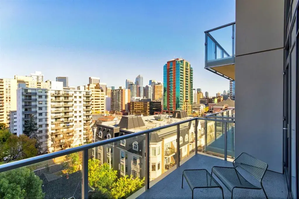 930 16 Avenue SW, #703