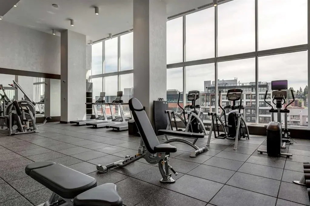 930 16 Avenue SW, #703