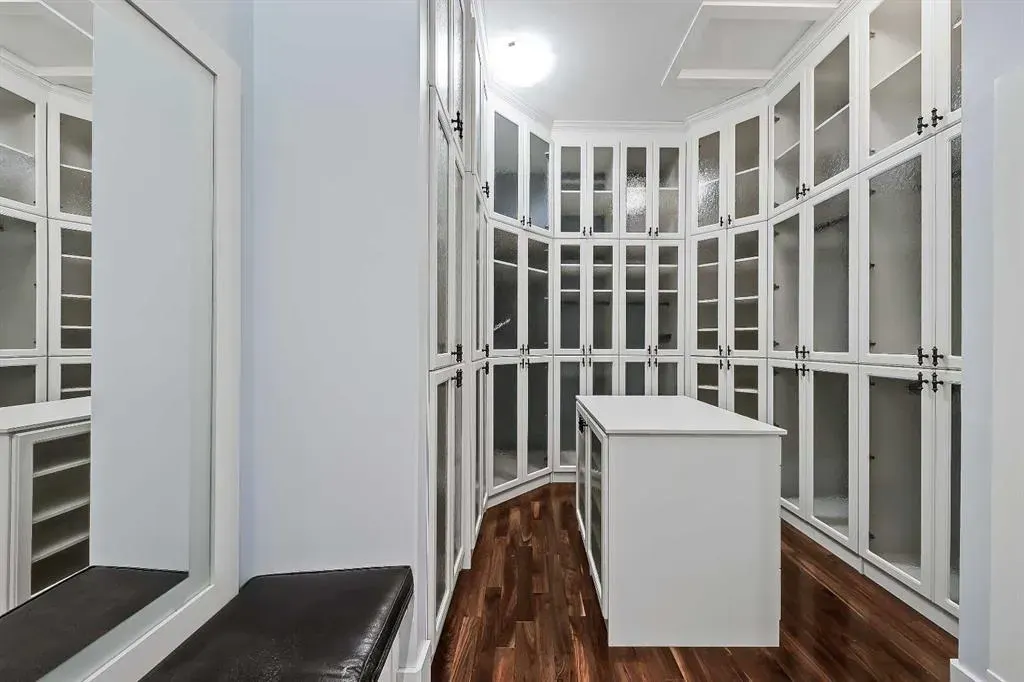 53 Spring Willow Terrace SW