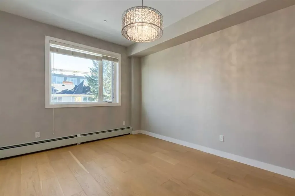 119 19 Street NW, #205