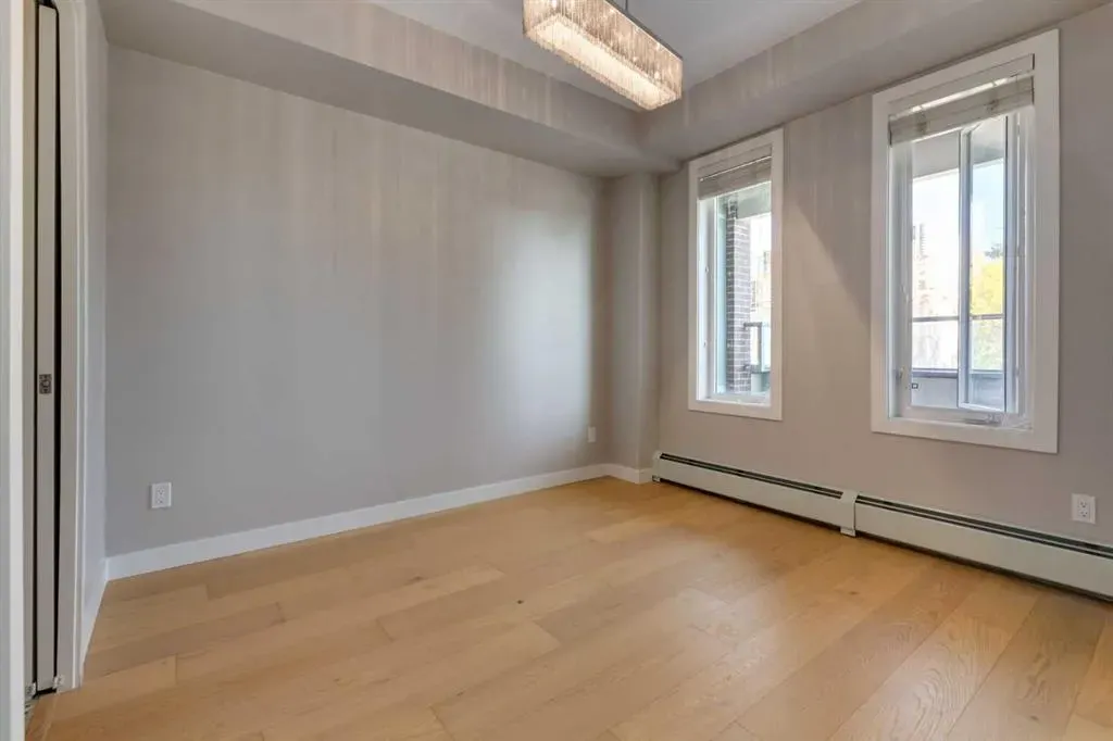 119 19 Street NW, #205