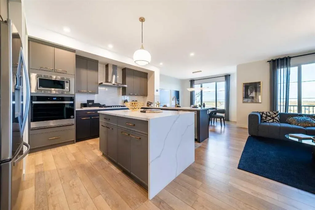 76 Creekside Path SW