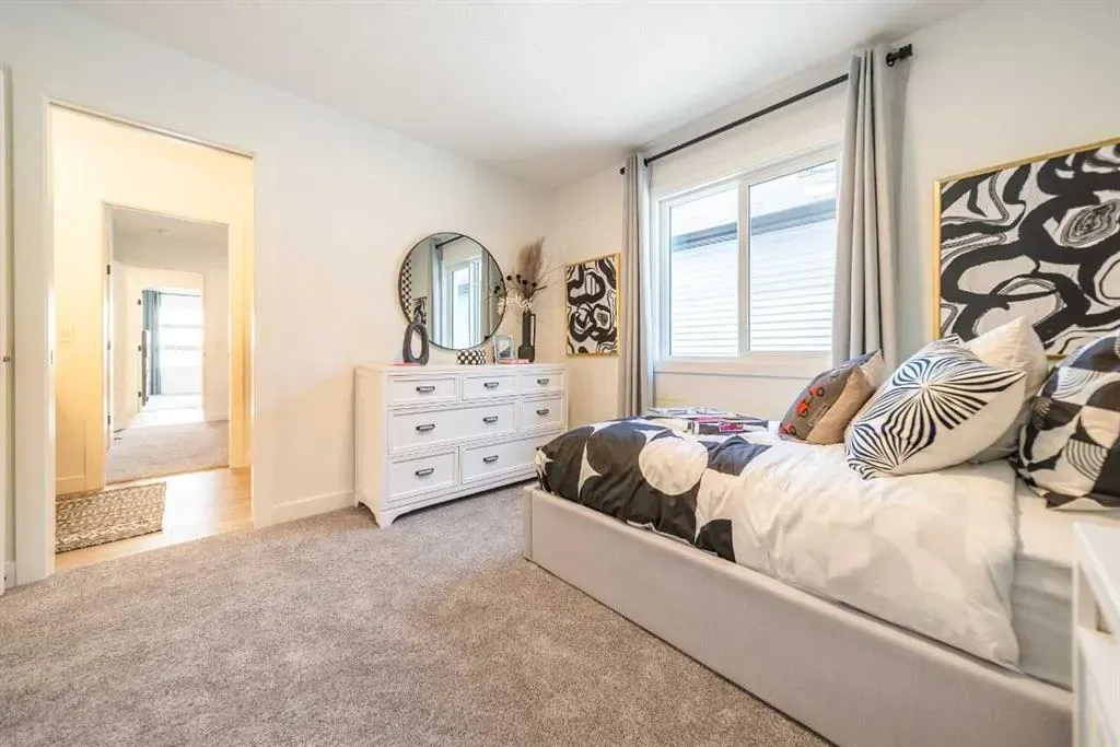 76 Creekside Path SW