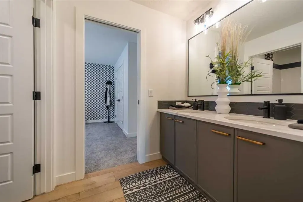 76 Creekside Path SW