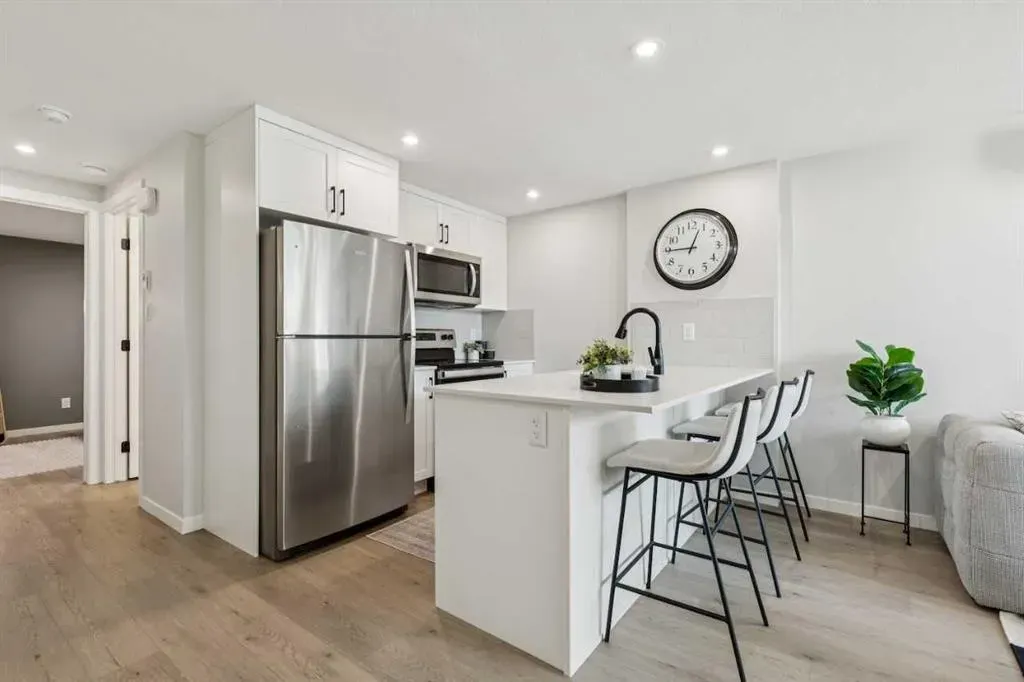 63 Belmont Passage SW, #114