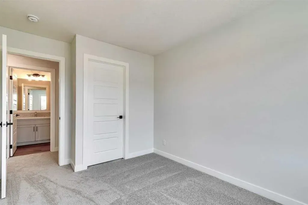 99 Saddlebred Place