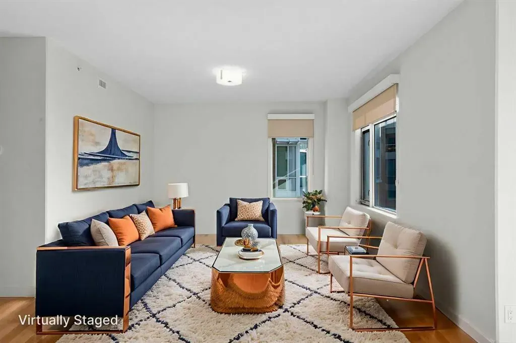 24 Varsity Estates Circle NW, #402