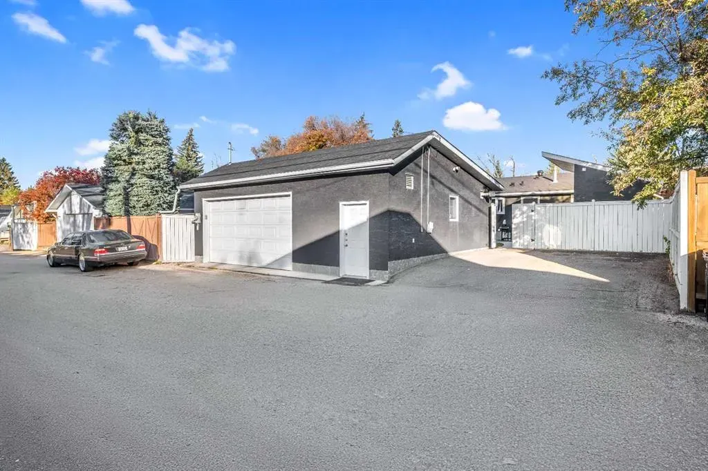 10012 Willowview Road SE