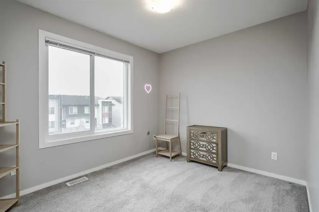 130 Redstone Walk NE, #203