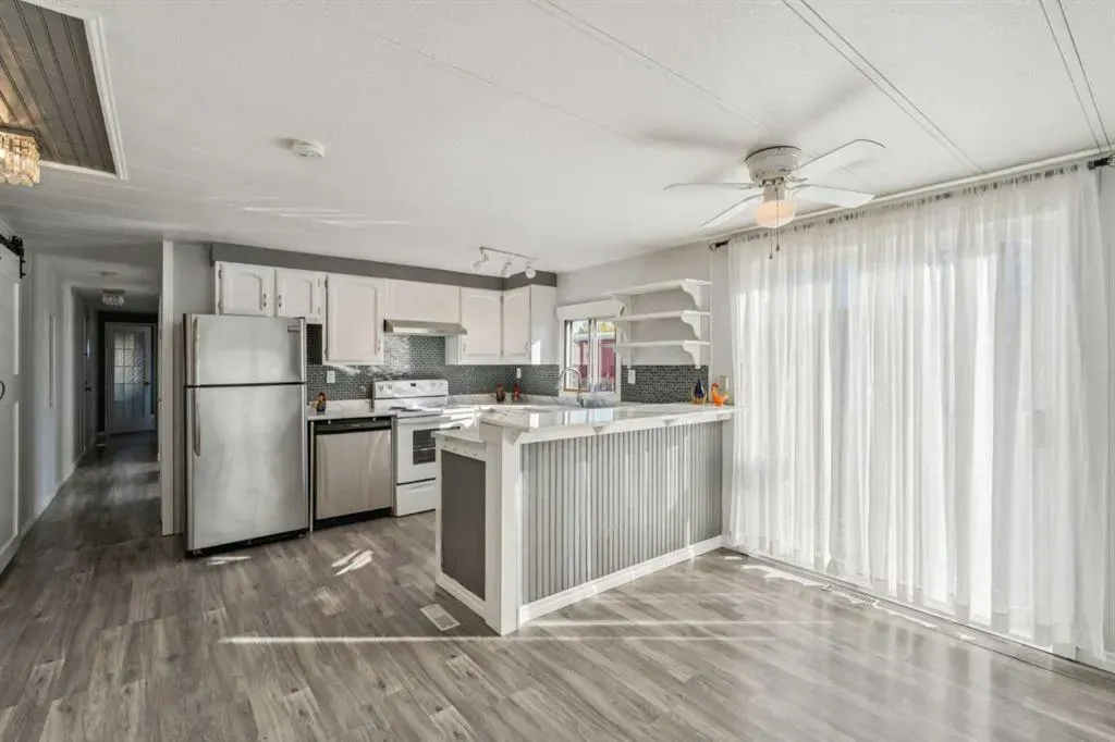 12 Spring Haven Road SE