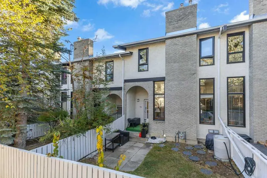 5400 dalhousie Drive NW, #56