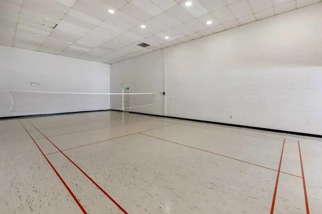 5400 dalhousie Drive NW, #56