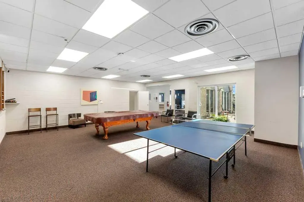 5400 dalhousie Drive NW, #56