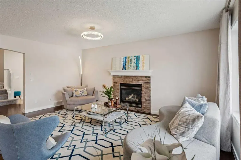 171 Everhollow Way SW