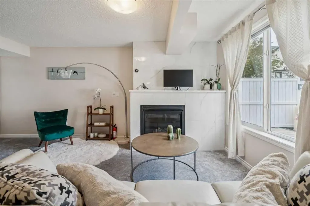 171 Everhollow Way SW