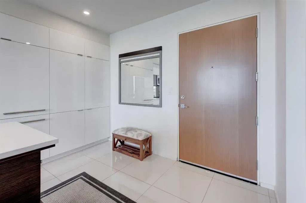 1020 9 Avenue SE, #704