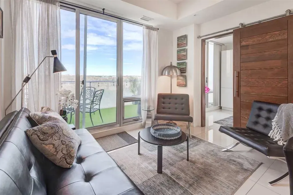 1020 9 Avenue SE, #704