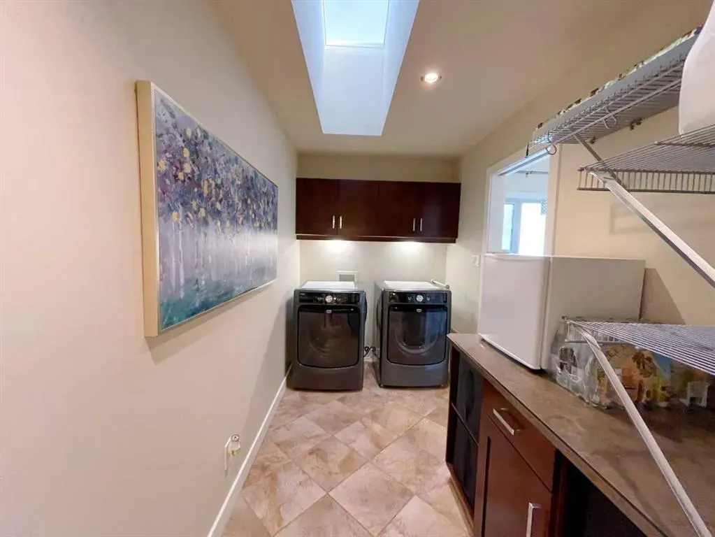 534 Canyon Cove W