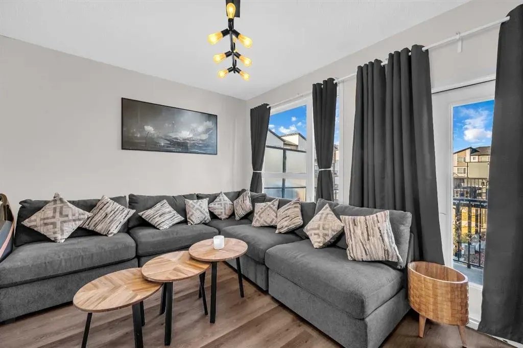 301 Redstone Boulevard NE, #136