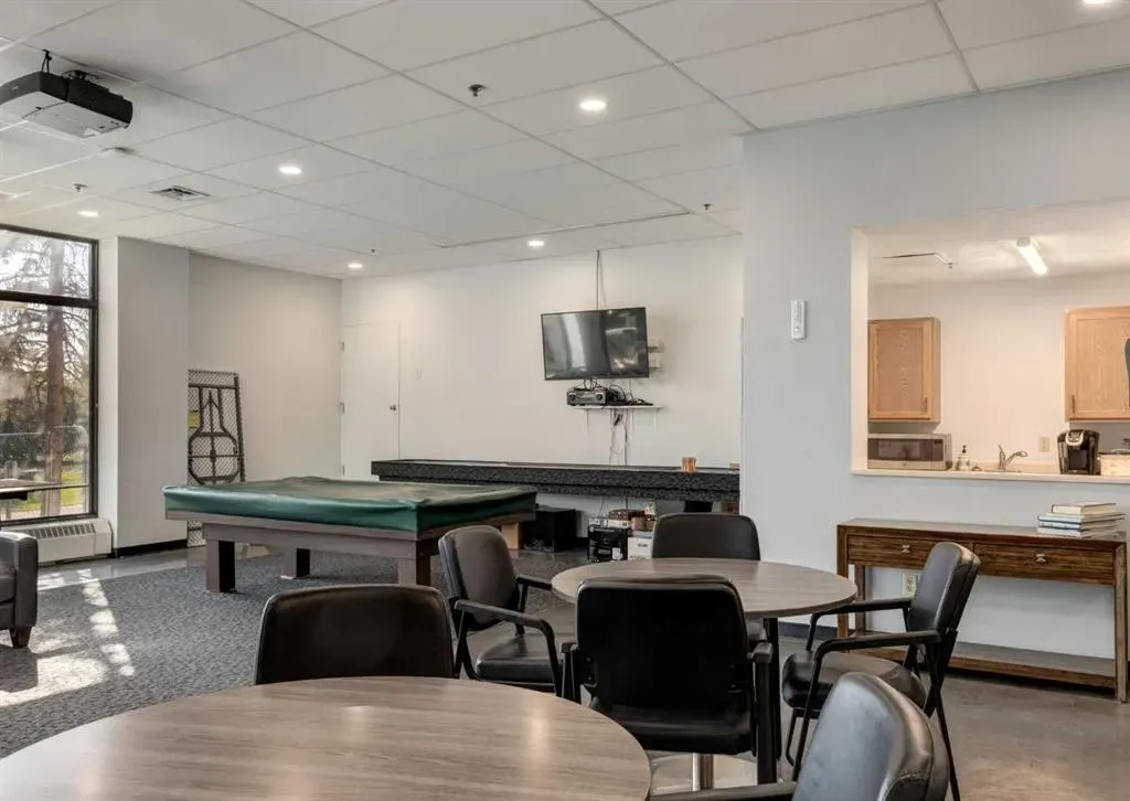 8604 48 Avenue NW, #410