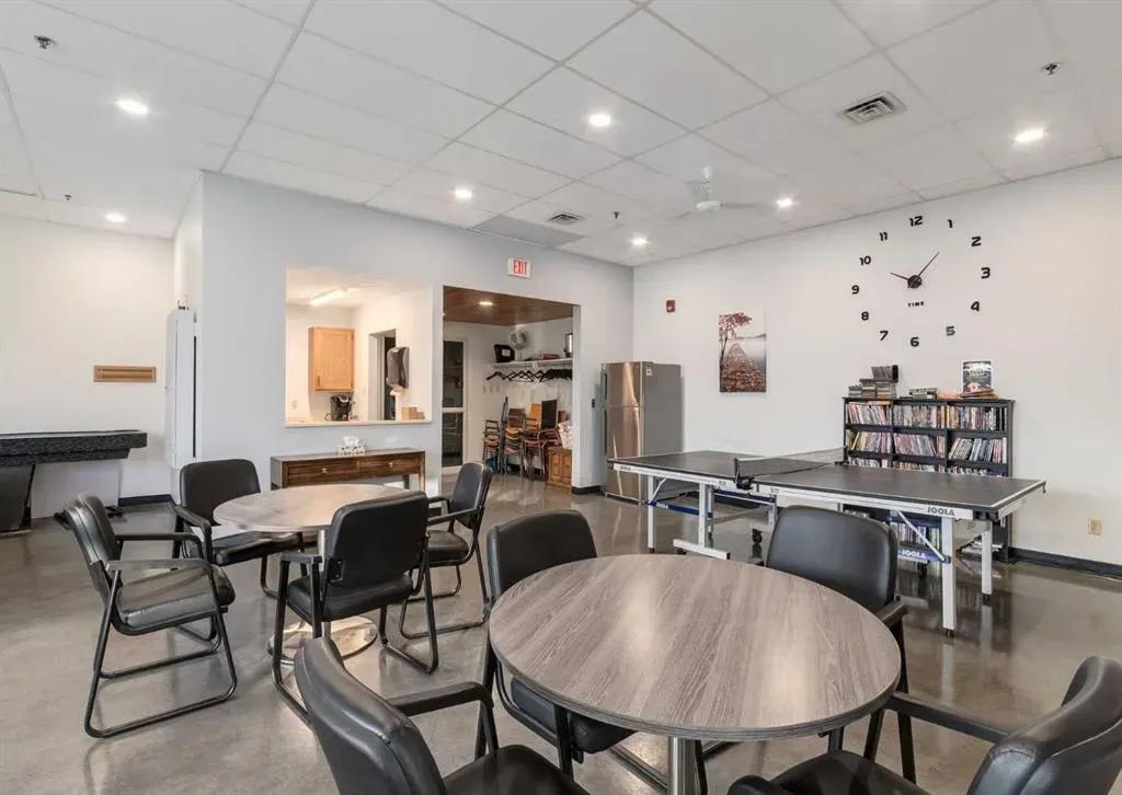 8604 48 Avenue NW, #410