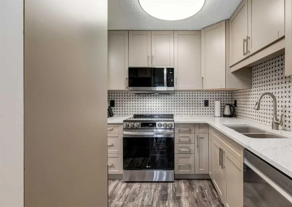 8604 48 Avenue NW, #410