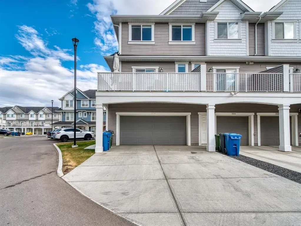 304 Copperstone Manor SE