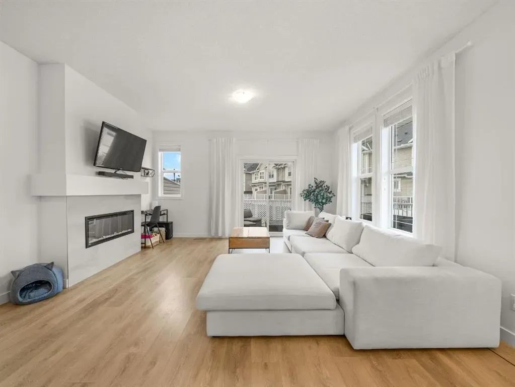 304 Copperstone Manor SE