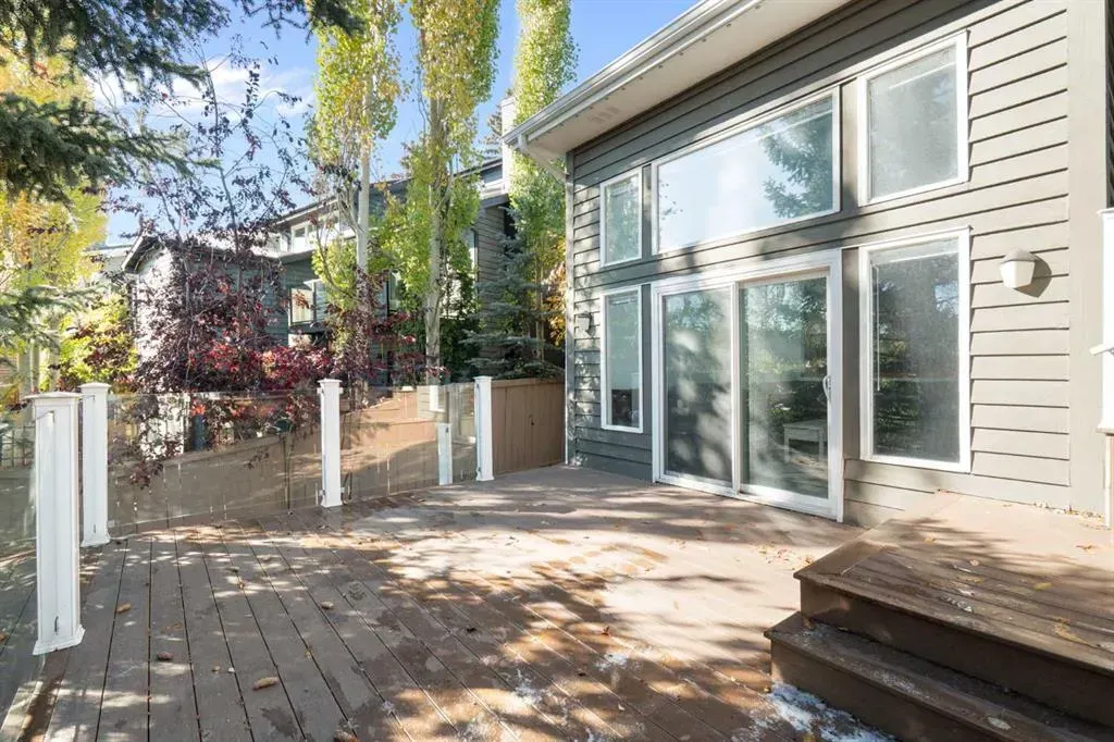 20 Stradwick Way SW