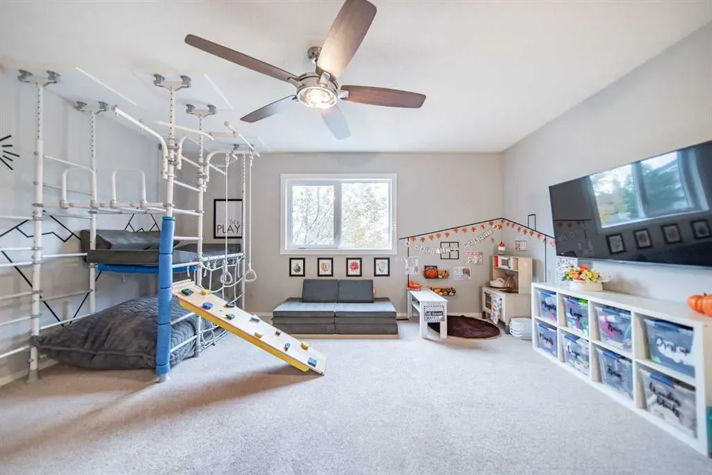 17 Hidden Close NW