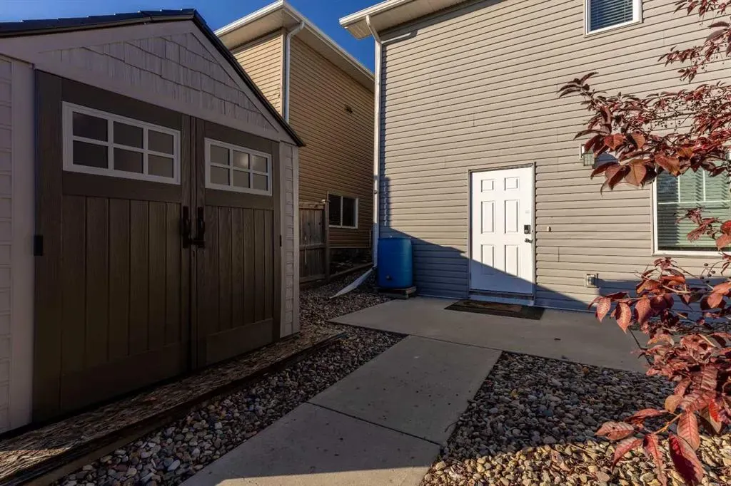 230 Mt Sundance Crescent W